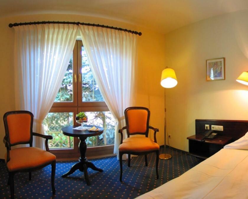 Hotel Waldhaus Hügelsheim Exteriér fotografie